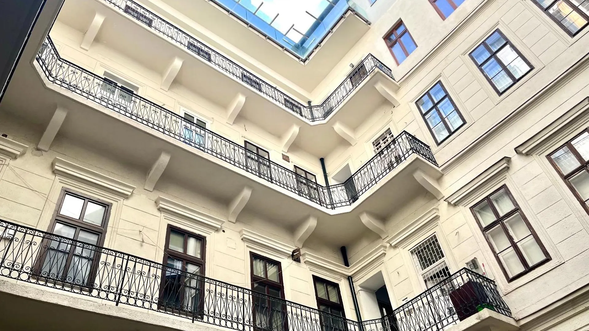Tango Apartment Budapest Hungary